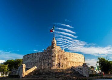 Monumento a la Patria Merida