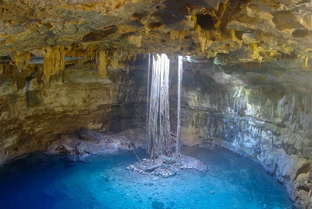 Cenote near Cancun - Cenote cerca de Cancun - Ruta de los Cenotes